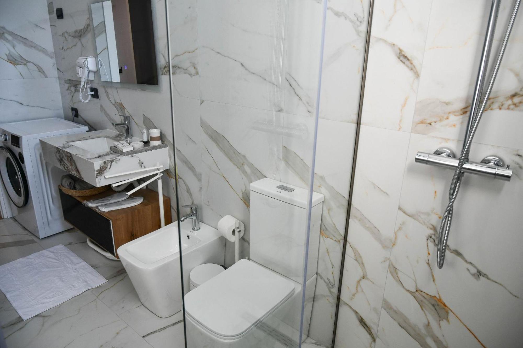 Hata Luxury Apartments Shkodra Kültér fotó